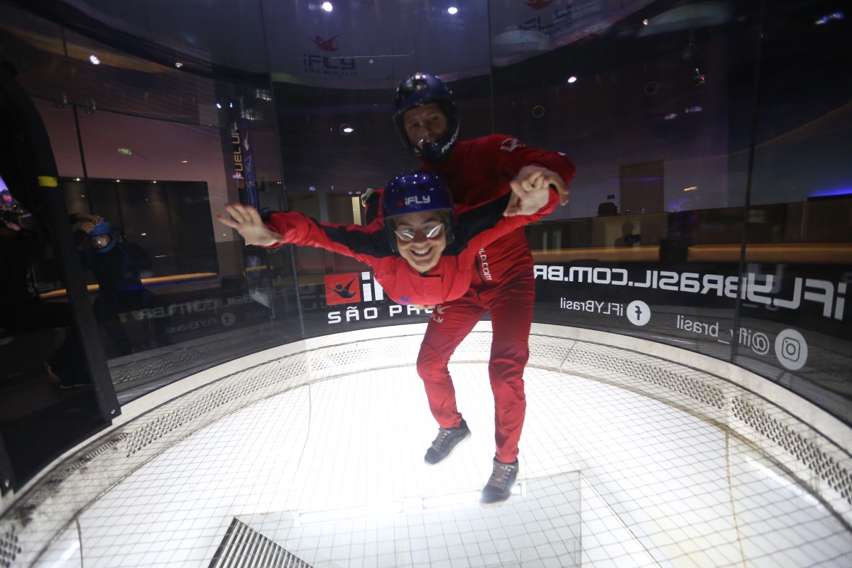 Paraquedismo Indoor em São Paulo iFLY Brasil - Skydiving Indoor Experience | 1001 Dicas de Viagem