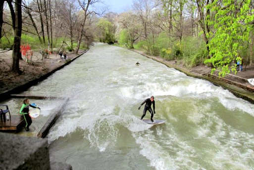 Surfing in Munich