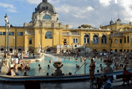 Széchenyi Bath Budapest - Banhos Termais em Budapeste Piscinas termais em Budapeste Hungria | 1001 Dicas de Viagem