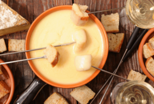 Fondue Savoyarde Gastronomie Alpes Françaises Mont Blanc