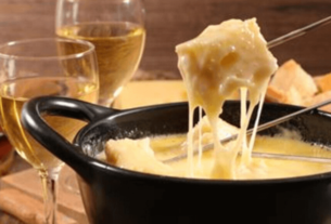 Fondue Savoyarde Gastronomie Alpes Françaises Mont Blanc