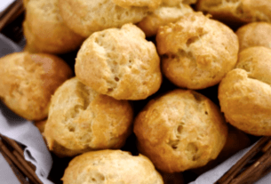 Experiência na Borgonha - Gastronomia Francesa - Comidas típicas da França - Receita de Pão de Queijo Francês - Pão de Queijo da Borgonha - Recette de Gougère Bourguignonne | 1001 Dicas de Viagem