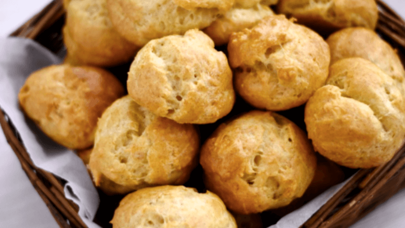 Experiência na Borgonha - Gastronomia Francesa - Comidas típicas da França - Receita de Pão de Queijo Francês - Pão de Queijo da Borgonha - Recette de Gougère Bourguignonne | 1001 Dicas de Viagem