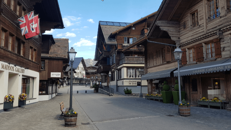 Roteiro pela Suíça: Gstaad, Berna, Switzerland | 1001 Dicas de Viagem