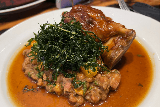 Bar da Dona Onça Chef Janaína Rueda | Restaurante em São Paulo Bar da Dona Onça. Restaurante Dona Onça. Restaurante no centro de São Paulo. Dona Onça no Edifício Copan. Casa do Porco. Restaurantes em São Paulo. Bares em São Paulo. Onde comer no centro de São Paulo.