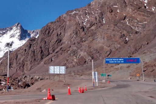 Cordilheira dos Andes - Estrada de Mendoza para Santiago do Chile - Estrada de Los Caracoles - Argentina e Chile Road Trip